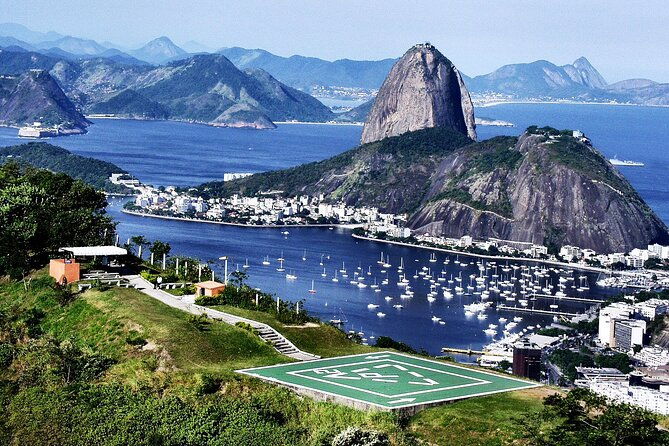 scenic-helicopter-flight-in-rio