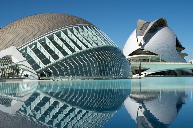 scoot-n-see-valencia-electric-scooter-sightseeing-tour