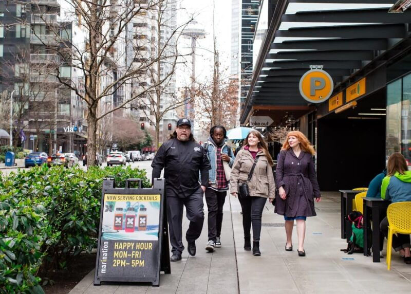 seattle-happy-hour-food-and-cocktails-tour