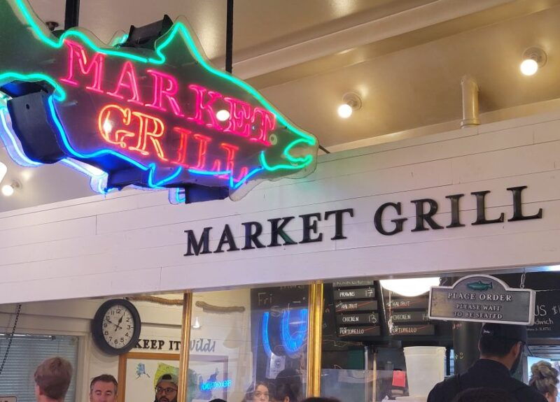 seattle-pike-place-market-seafood-tasting-tour