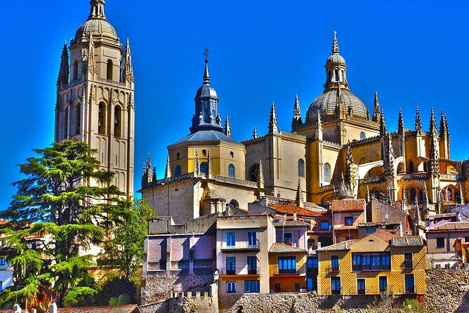 segovia-old-town-tour-including-castle-visit