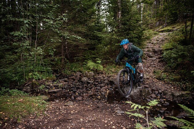 self-guided-electric-mountain-bike-ride-on-trails-in-oslo