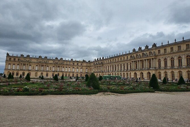 self-guided-tour-to-the-versailles-with-timed-entry-ticket
