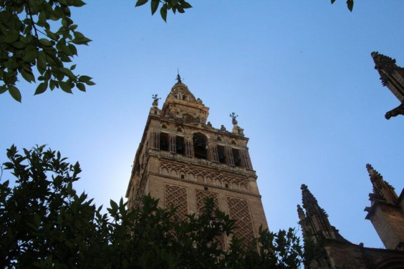 seville-cathedral-and-giralda-skip-the-line-guided-tour