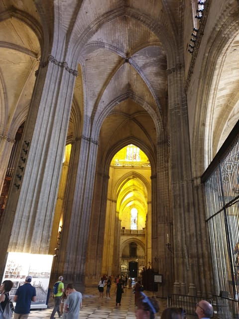 seville-private-tour-the-true-heart-of-andalusia-from-faro