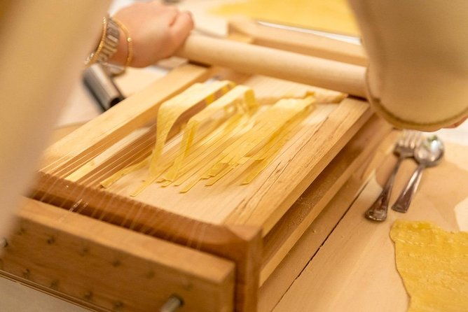 share-your-pasta-love-small-group-pasta-and-tiramisu-class-in-ragusa