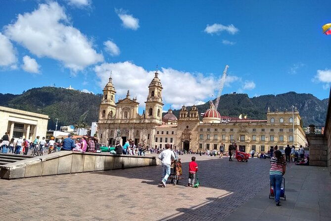 shared-walking-tour-of-bogotas-historic-center-candelaria