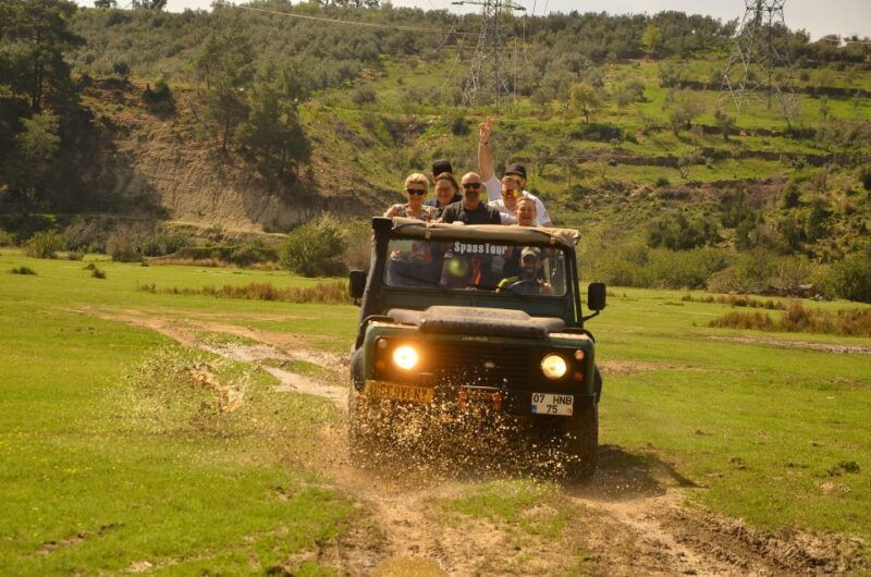 side-green-canyon-and-waterfall-jeep-safari-with-lunch