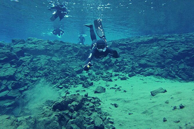 silfra-night-freedive-tour