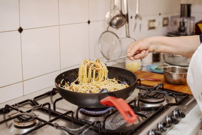 siracusa-pasta-tiramisu-cooking-class-at-a-locals-home