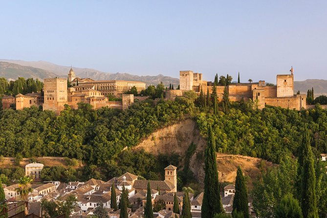 skip-the-line-alhambra-guided-tour