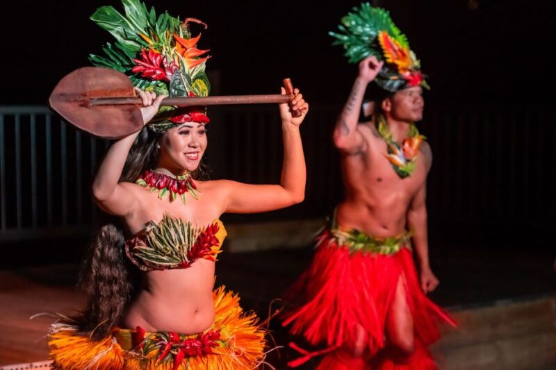 south-maui-gilligans-island-luau-with-dinner-and-drinks