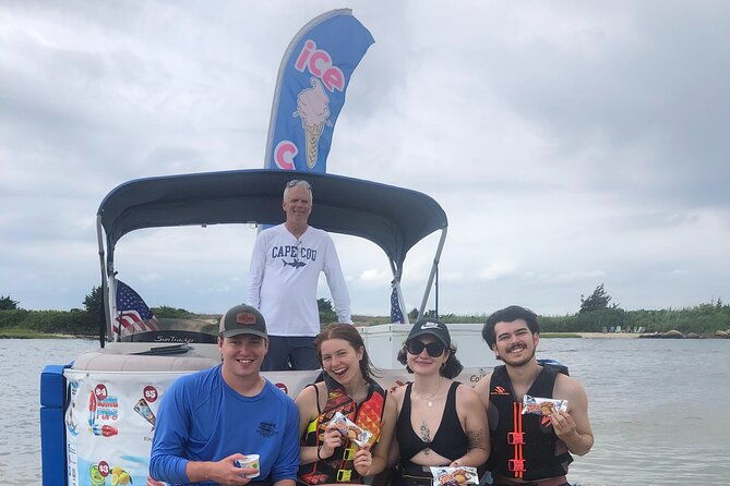 stand-up-paddle-board-ice-cream-boat-adventure