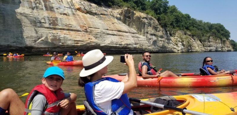 starved-rock-state-park-guided-kayaking-tour
