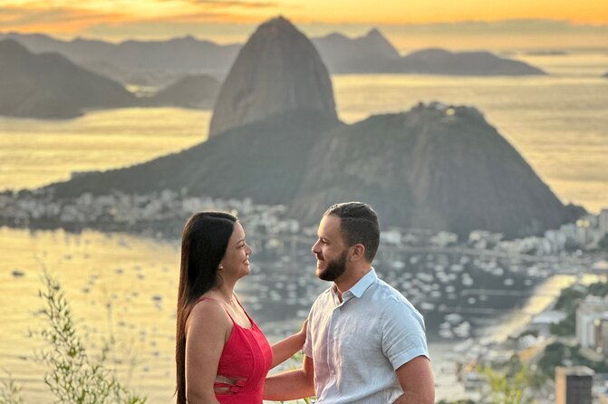 sunrise-tour-at-mirante-dona-marta-and-christ-the-redeemer