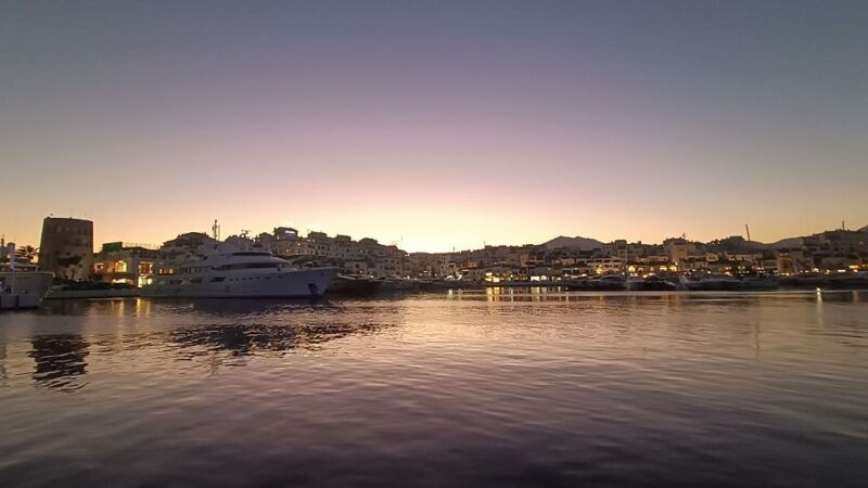 sunset-sailing-in-private-sailboat-puerto-banus-marbella