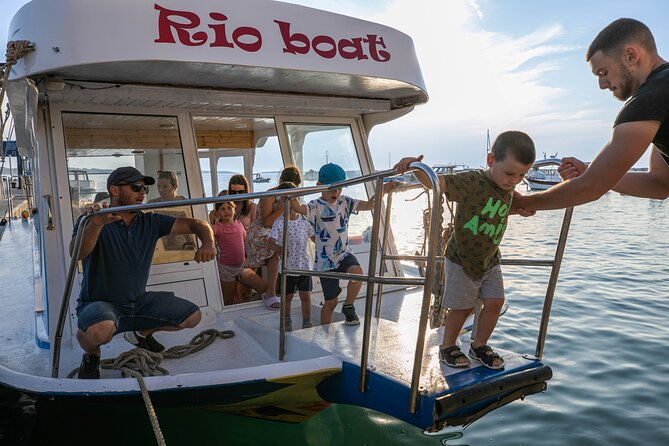 swimming-and-snorkeling-in-fazana