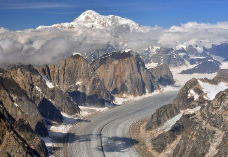 talkeetna-guided-tour-of-denali-national-park-by-air