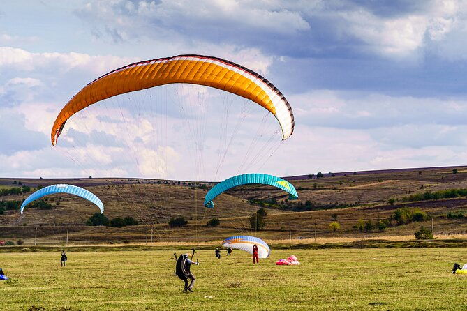 tandem-paragliding-experience-from-bogota-7-hrs