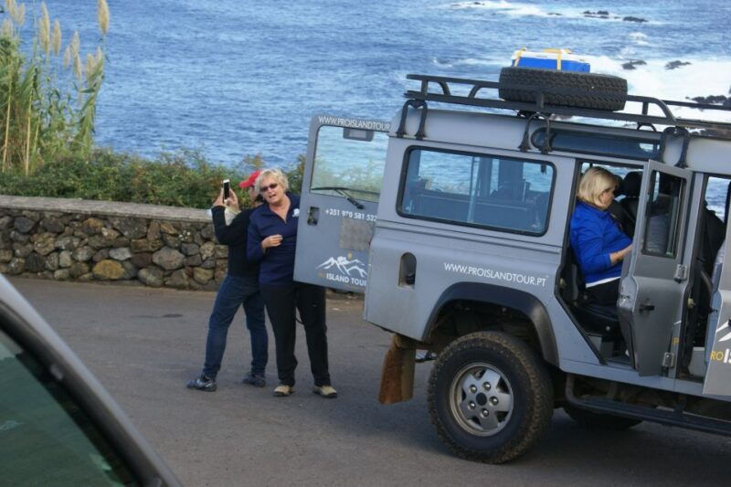 terceira-island-whale-watching-and-jeep-tour