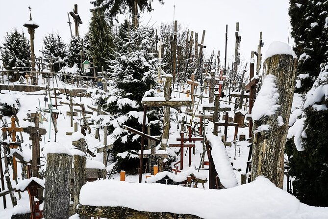 the-hill-of-crosses-lt-the-easiest-way-from-riga