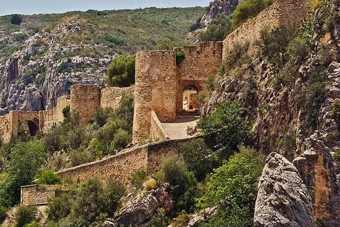 the-suspension-bridges-of-chulilla-from-alicante