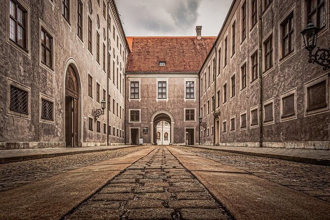 the-wittelsbach-trail-a-private-tour-of-munichs-royal-history