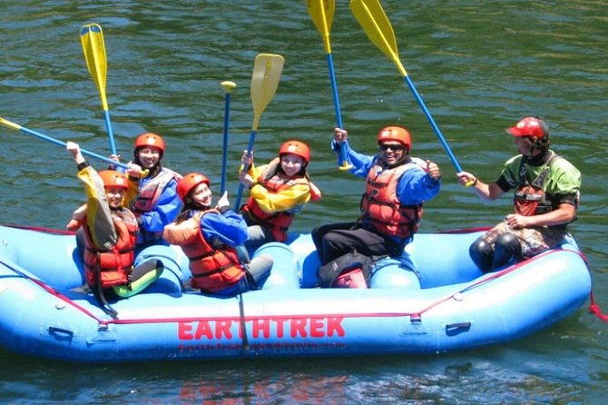 thrilling-whitewater-rafting-outdoor-adventure-picnic-lunch-included