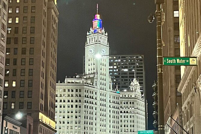 tour-chicago-lgbtq-style-on-and-off-history-bus-tour