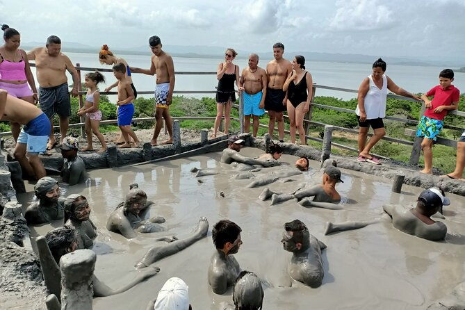 tour-to-the-totumo-volcano-and-day-at-a-hotel
