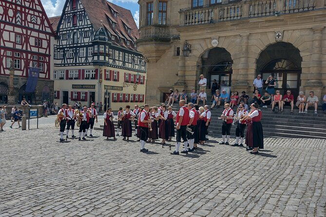 traditional-bavarian-coffee-and-cake-private-tour-in-munich
