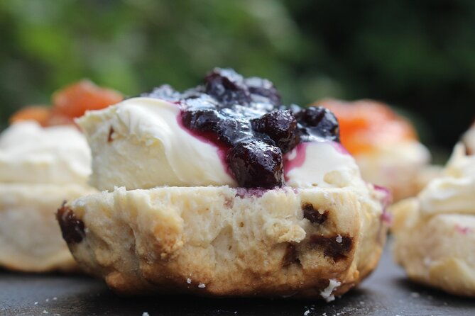 traditional-english-scone-making-and-tea-workshop