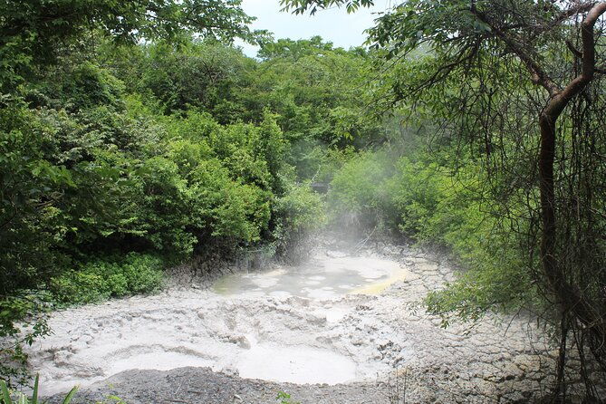trail-lovers-rincon-de-la-vieja-volcano-la-leona-waterfall