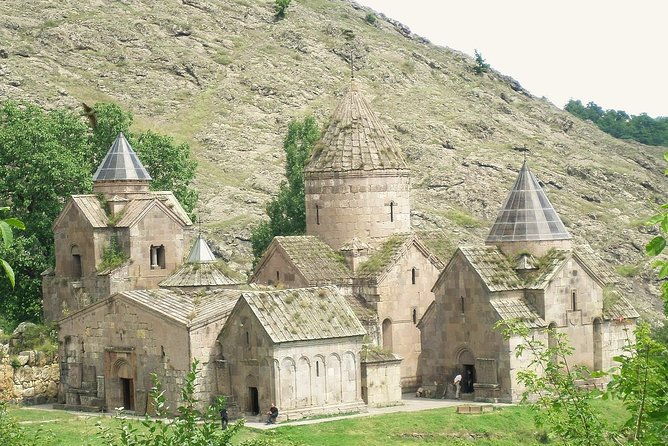 travel-to-the-green-dilijan