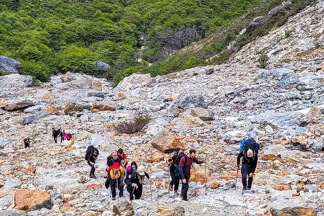 trekking-to-ojo-del-albino-glacier