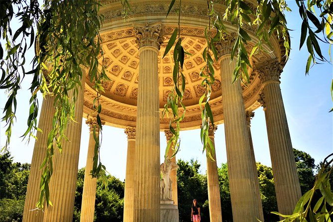 trianon-and-the-queens-hamlet-at-versailles-with-private-guide
