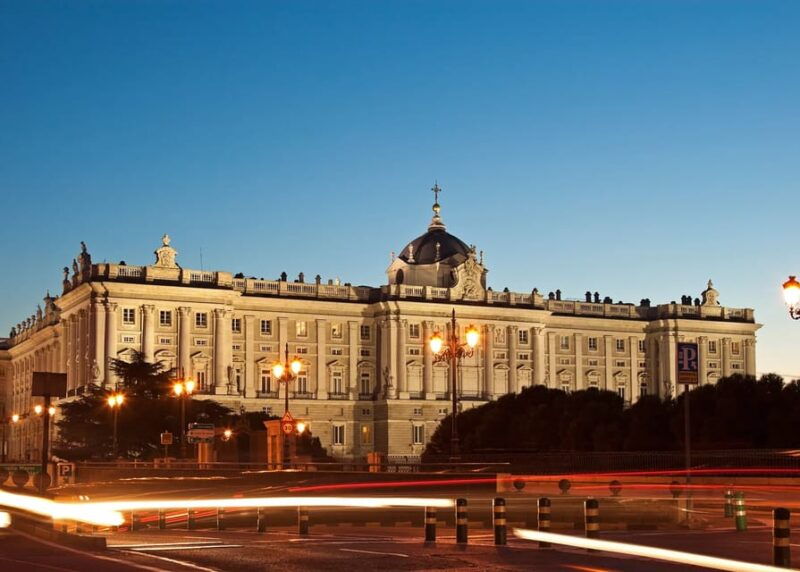 unveil-history-inside-madrids-majestic-royal-palace