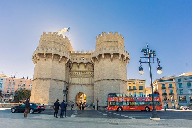 valencia-hop-on-hop-off-tour