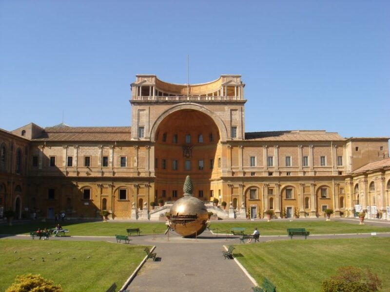 vatican-museums-private-tour-with-sistine-and-st-peters