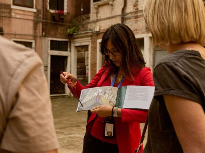 venice-vip-semi-private-walking-tour-with-gondola-ride