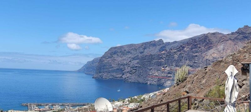 vespa-tour-tenerifeboat-tour-cliffs-of-the-giantsbath-lunch