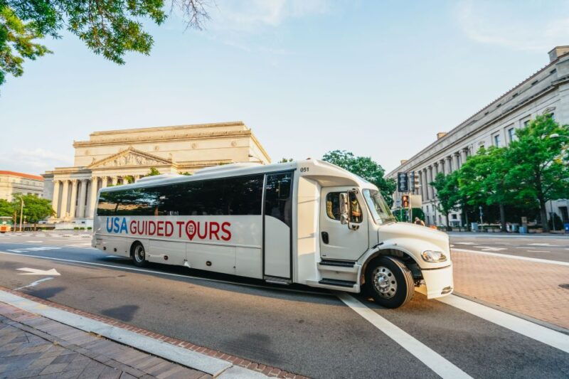 washington-dc-national-mall-night-bus-tour