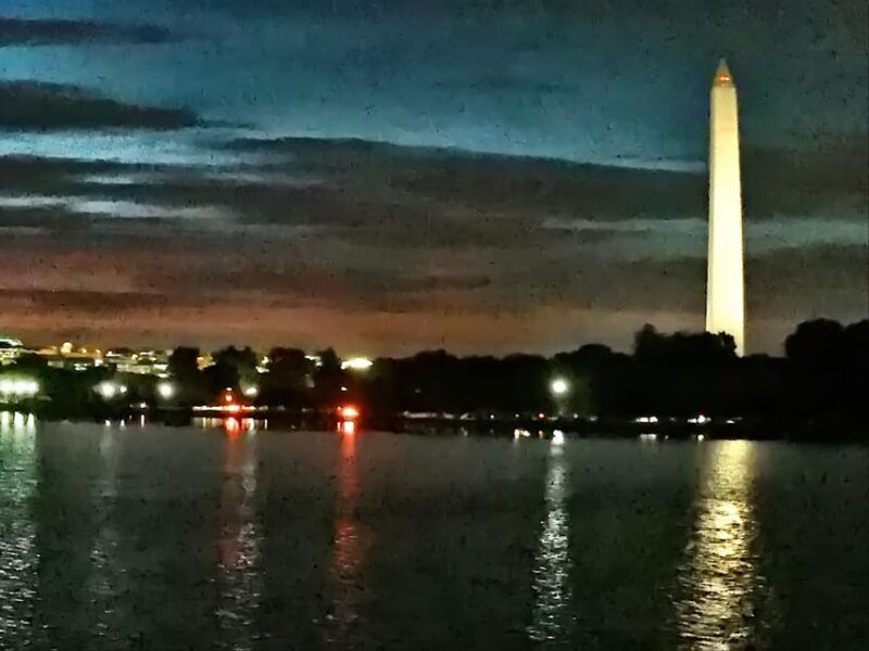 washington-dc-private-customized-city-tour-by-van