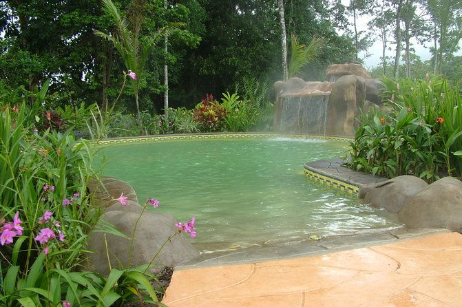 water-tubing-and-hot-springs-adventure-by-rincon-de-la-vieja-from-tamarindo