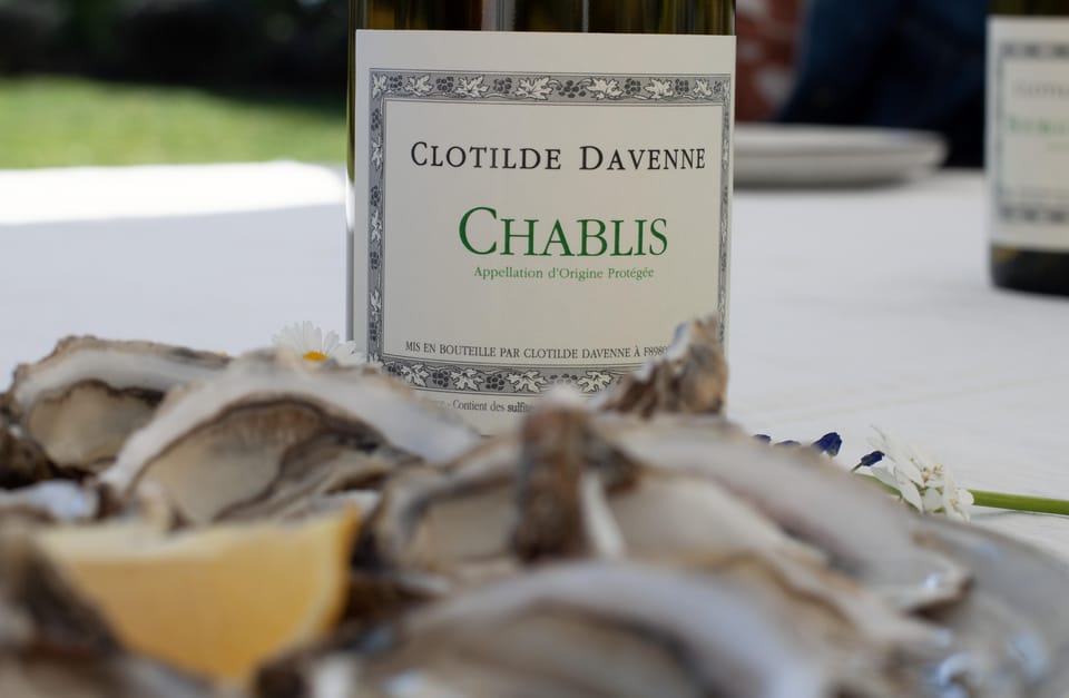 wine-and-oyster-tasting-at-chablis