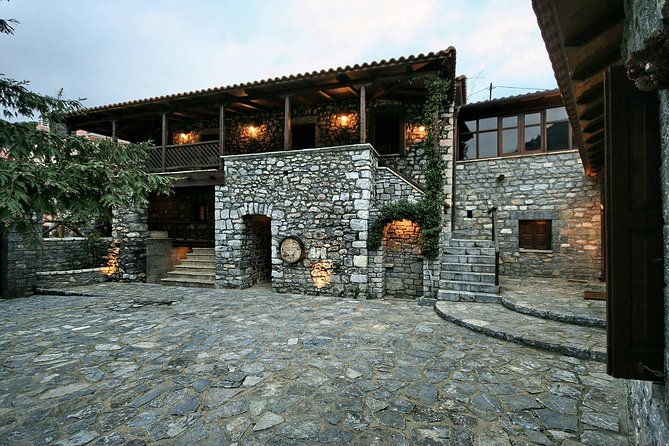 wine-tours-tasting-in-family-wineries-in-arcadia-or-nemea