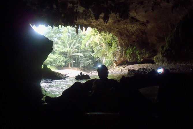 xunantunich-mayan-ruin-and-cave-tubing-from-hopkins