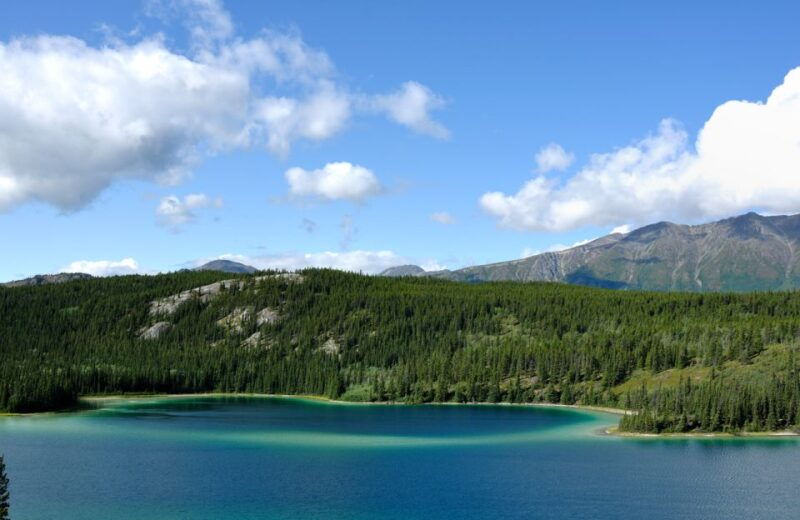 yukon-escapade-lakes-wilderness-and-hidden-gems-2