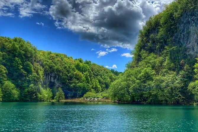 zadar-to-zagreb-private-transfer-with-a-visit-to-plitvice-lakes