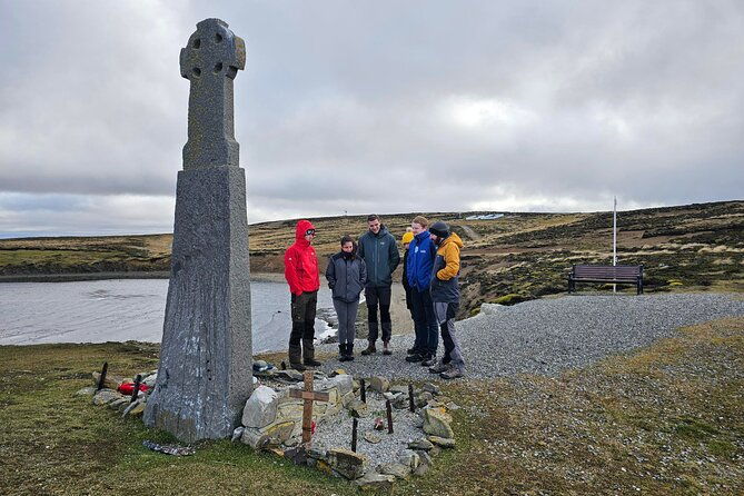 1982-war-memorials-and-points-of-interest-in-falkland-islands